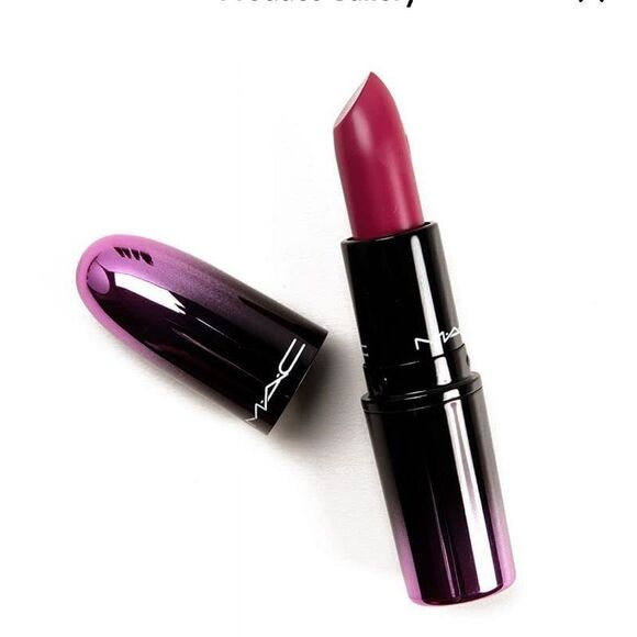 MAC Love Me Lipstick color Mon Coeur 3G New in the box Ipsy bag - Picture 1 of 9